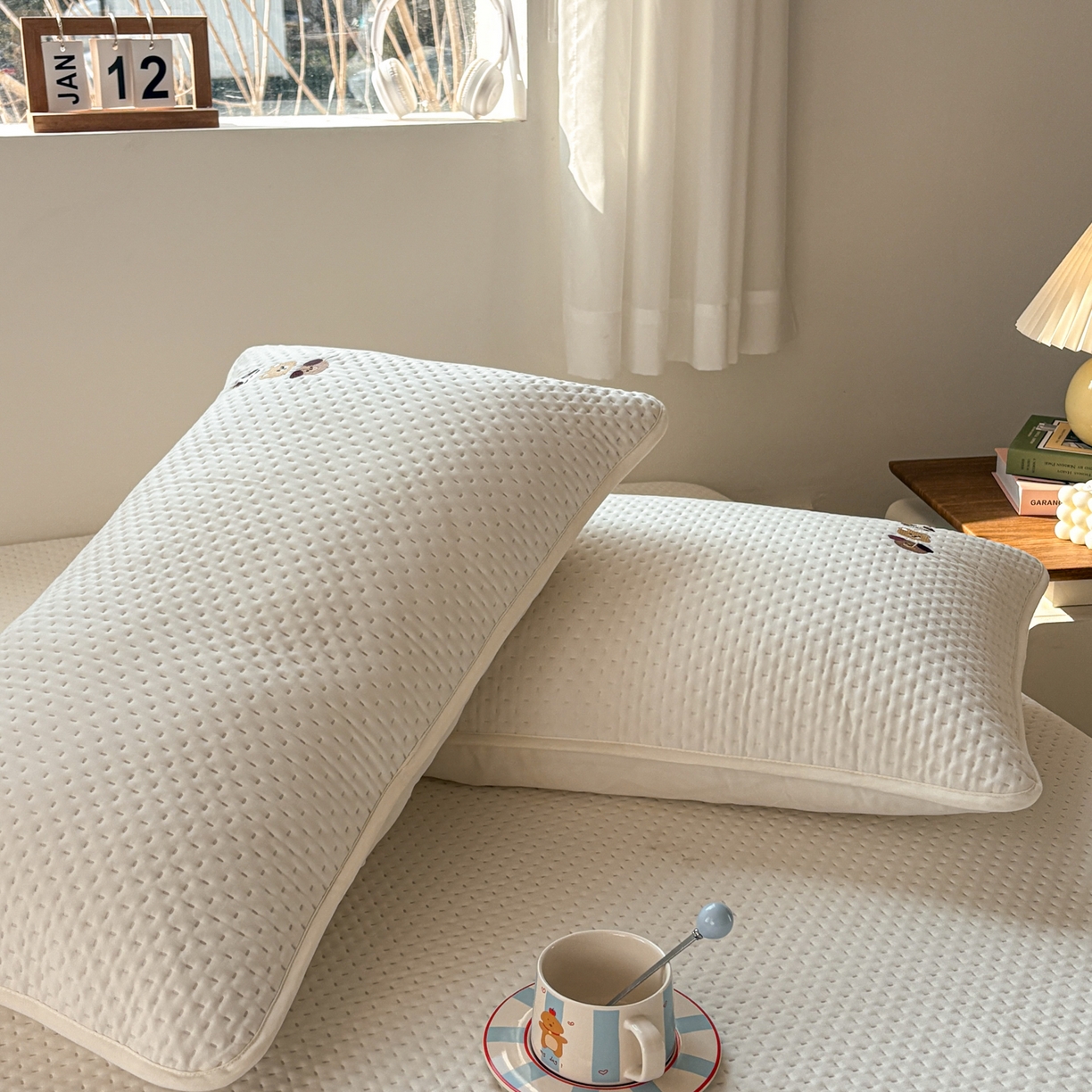 91家纺网 家纺一手货源 找家纺 居眠 2026新款卡通刺绣夹棉防水单枕套枕套单件-童话乐园 童话乐园-白