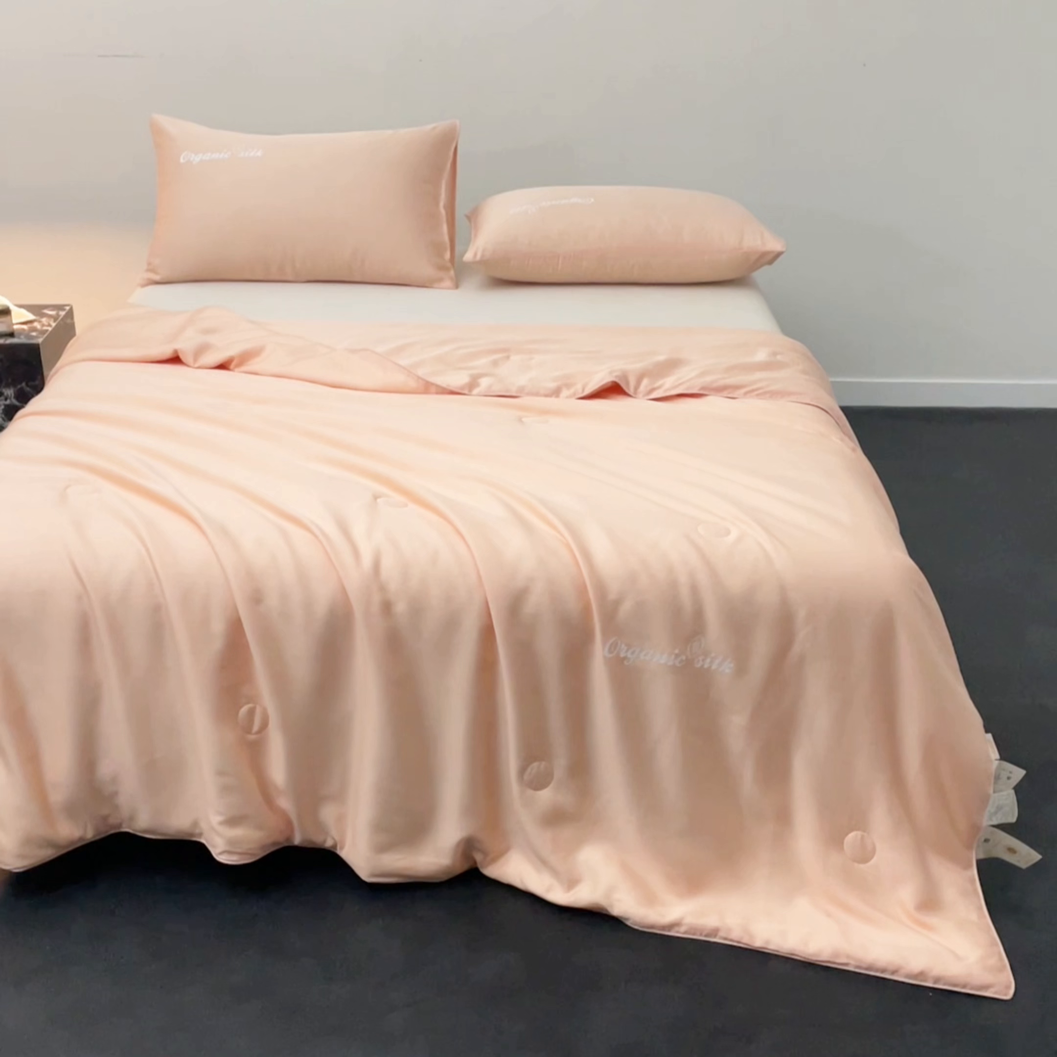 91家纺网 家纺一手货源 找家纺 （总）恬思语家纺 2026春夏新品纯色莱赛尔天丝蚕丝夏被夏凉被空调被