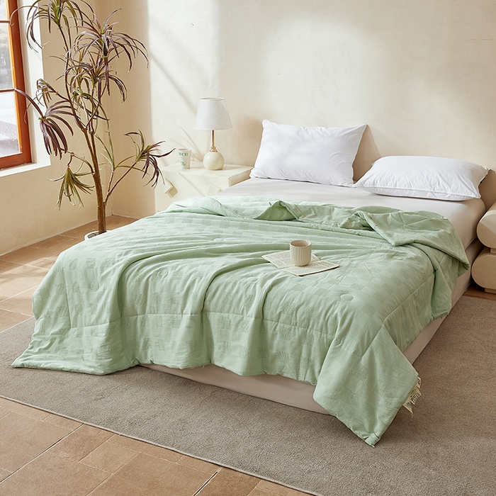 91家纺网 家纺一手货源 找家纺 阳光被业 2026新款100%纯棉大提花夏凉被大豆空调被 全棉春秋被学生棉被 浅草绿