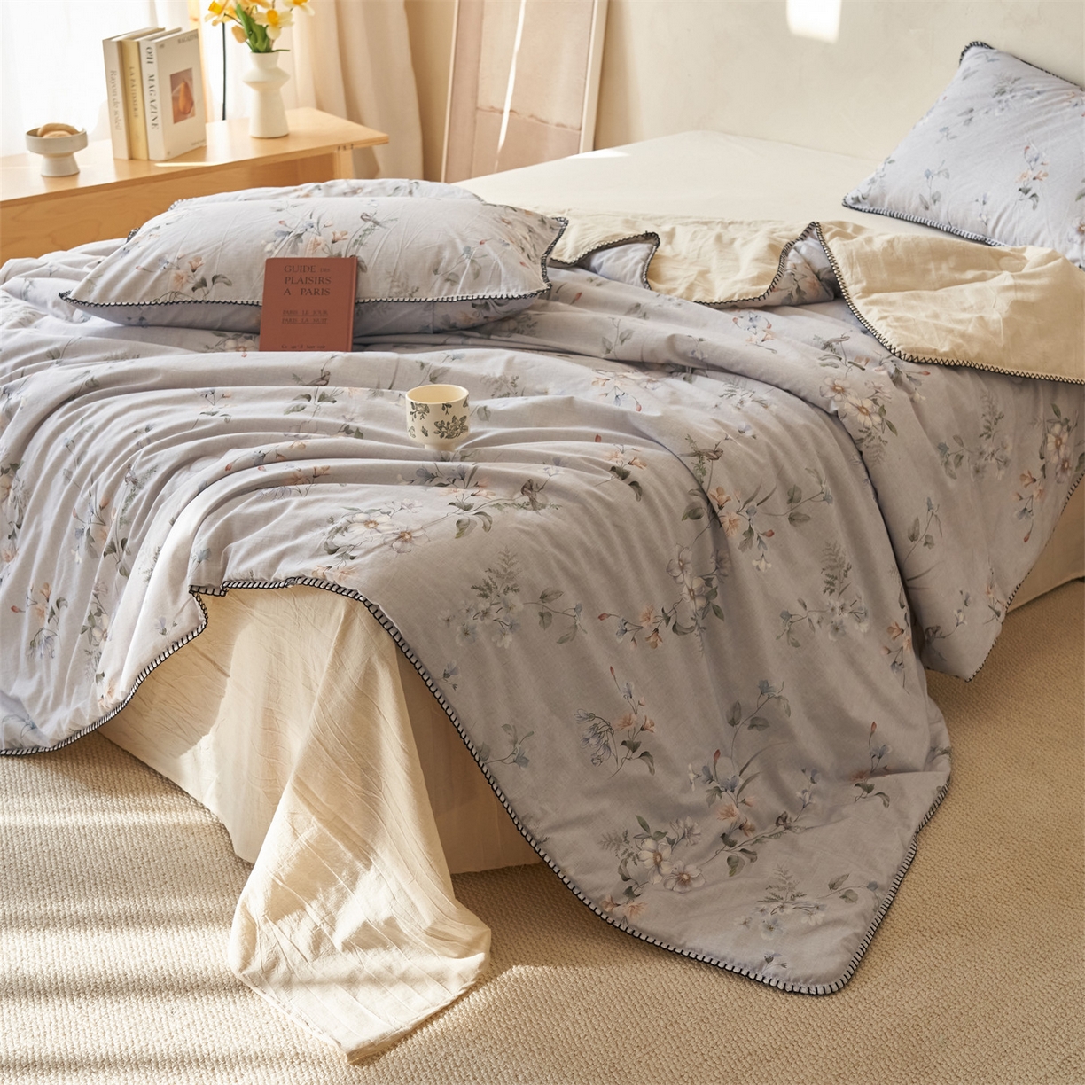 91家纺网 家纺一手货源 找家纺 恬思语家纺 2026春夏新款棉麻印花棉花夏被空调被夏凉被四件套花卉系列 蓝汐