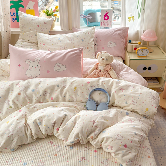 91家纺网 家纺一手货源 找家纺 Sweet dreams甜梦 2026新款小清新卡通全棉纯棉印花床盖四件套 星星小兔