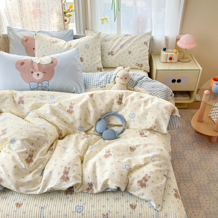 91家纺网 家纺一手货源 找家纺 Sweet dreams甜梦 2026新款小清新卡通全棉纯棉印花床盖四件套 蝴蝶结兔兔