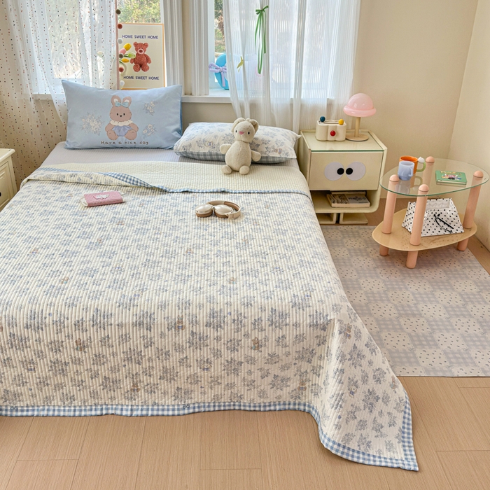 91家纺网 家纺一手货源 找家纺 Sweet dreams甜梦 2026新款小清新卡通全棉纯棉印花床盖四件套 碎花小兔