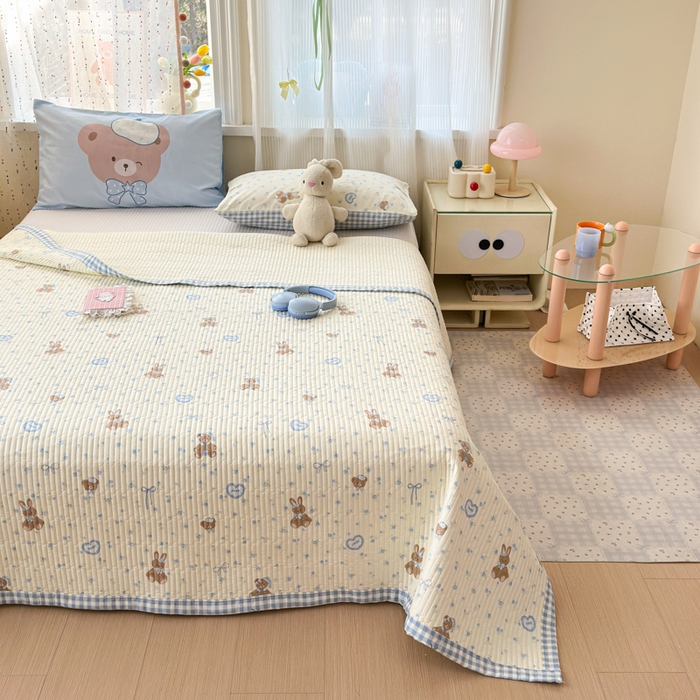 91家纺网 家纺一手货源 找家纺 Sweet dreams甜梦 2026新款小清新卡通全棉纯棉印花床盖四件套 蝴蝶结兔兔