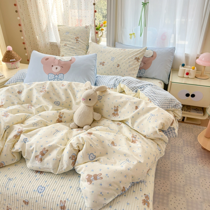 91家纺网 家纺一手货源 找家纺 Sweet dreams甜梦 2026新款小清新卡通全棉纯棉印花床盖四件套 蝴蝶结兔兔