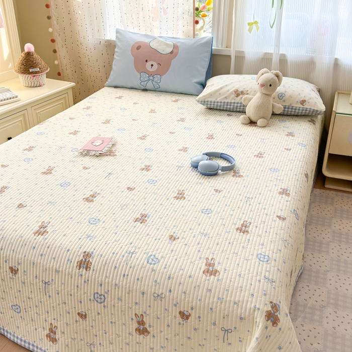 91家纺网 家纺一手货源 找家纺 Sweet dreams甜梦 2026新款小清新卡通全棉纯棉印花床盖四件套 蝴蝶结兔兔