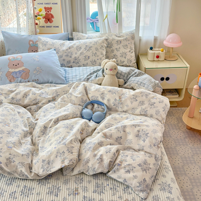 91家纺网 家纺一手货源 找家纺 Sweet dreams甜梦 2026新款小清新卡通全棉纯棉印花床盖四件套 碎花小兔