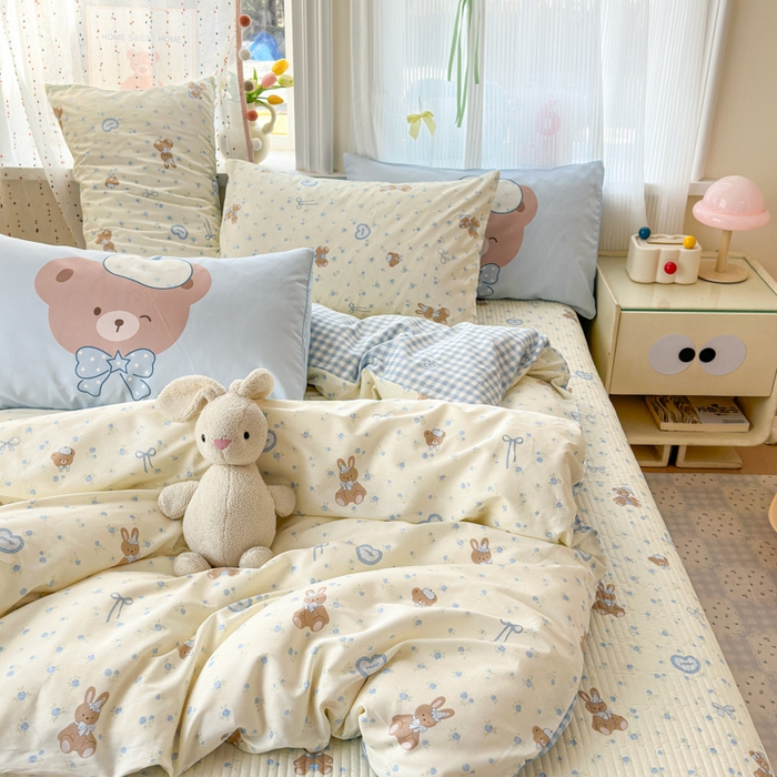 91家纺网 家纺一手货源 找家纺 Sweet dreams甜梦 2026新款小清新卡通全棉纯棉印花床盖四件套 蝴蝶结兔兔