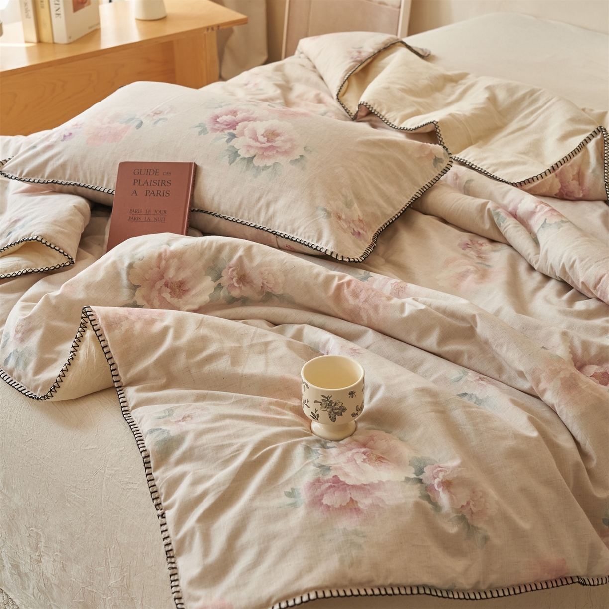 91家纺网 家纺一手货源 找家纺 恬思语家纺 2026春夏新款棉麻印花棉花夏被空调被夏凉被四件套花卉系列 花香