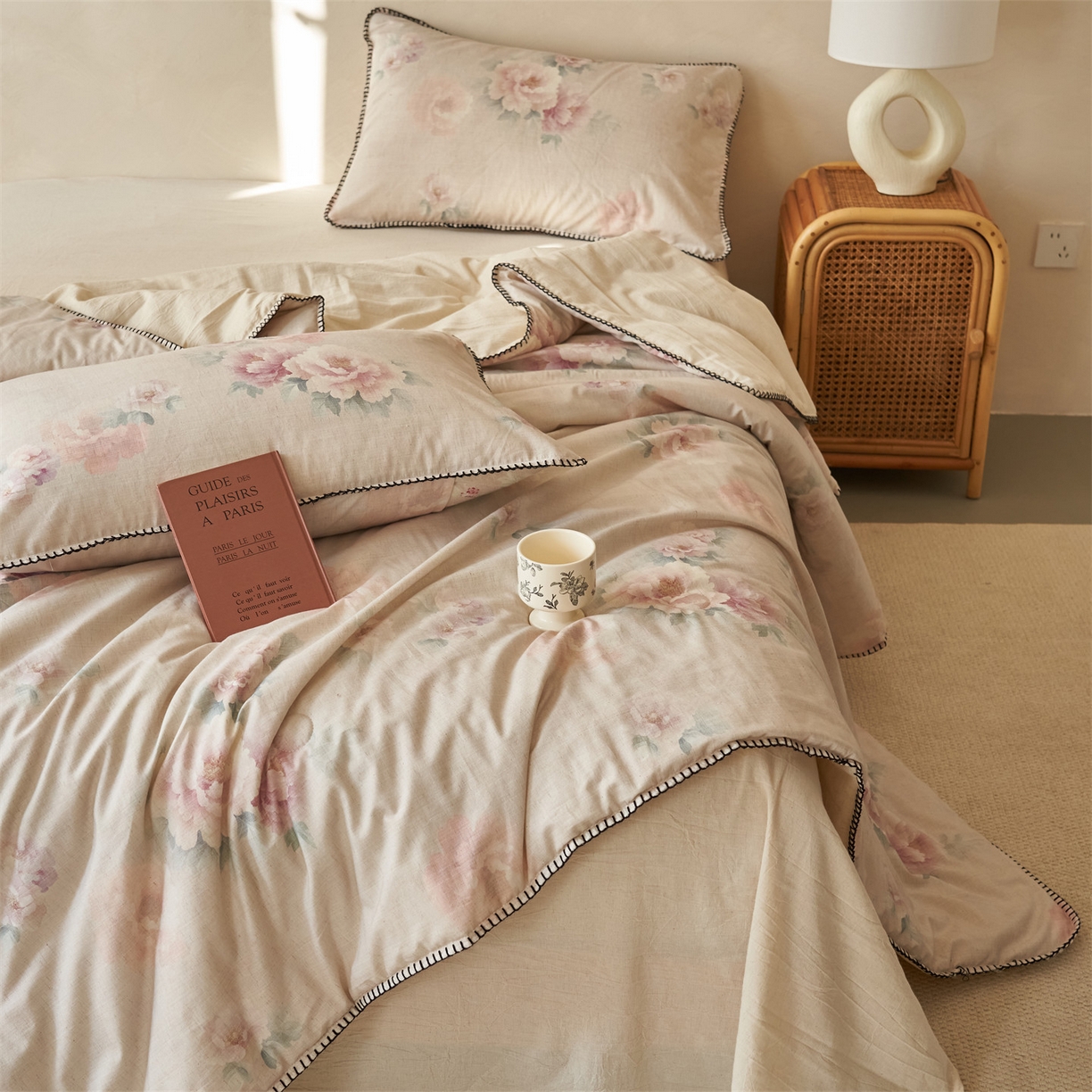 91家纺网 家纺一手货源 找家纺 恬思语家纺 2026春夏新款棉麻印花棉花夏被空调被夏凉被四件套花卉系列 花香