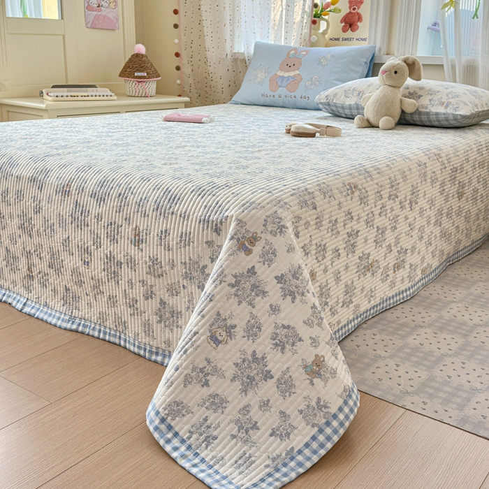 91家纺网 家纺一手货源 找家纺 Sweet dreams甜梦 2026新款小清新卡通全棉纯棉印花床盖四件套 碎花小兔