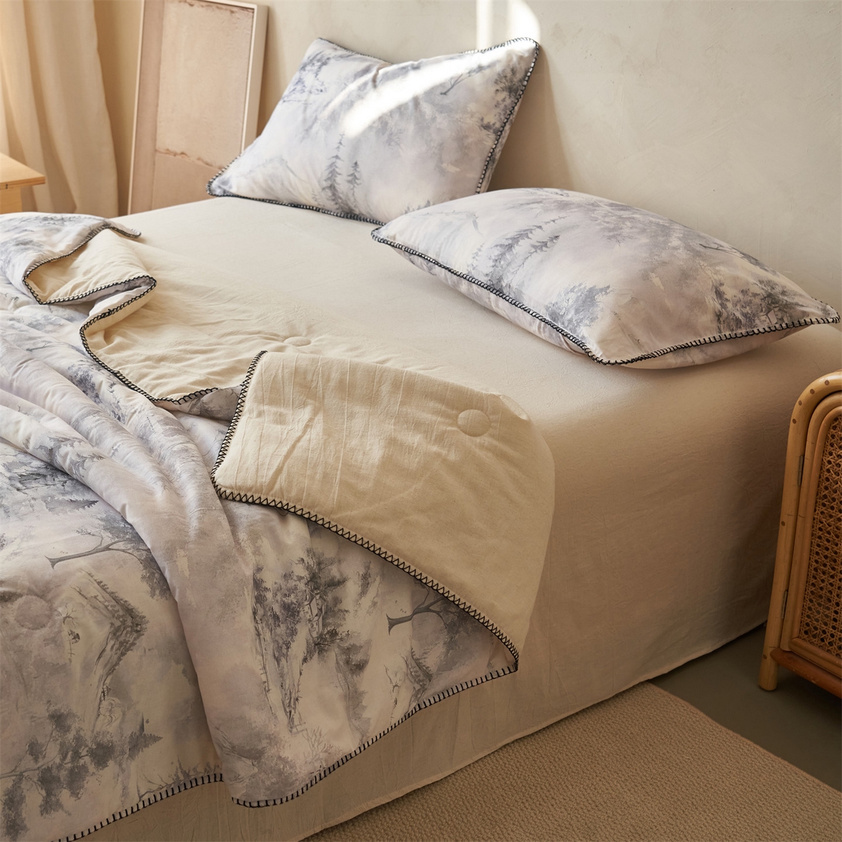 91家纺网 家纺一手货源 找家纺 恬思语家纺 2026春夏新款棉麻印花棉花夏被空调被夏凉被四件套花卉系列 湘南