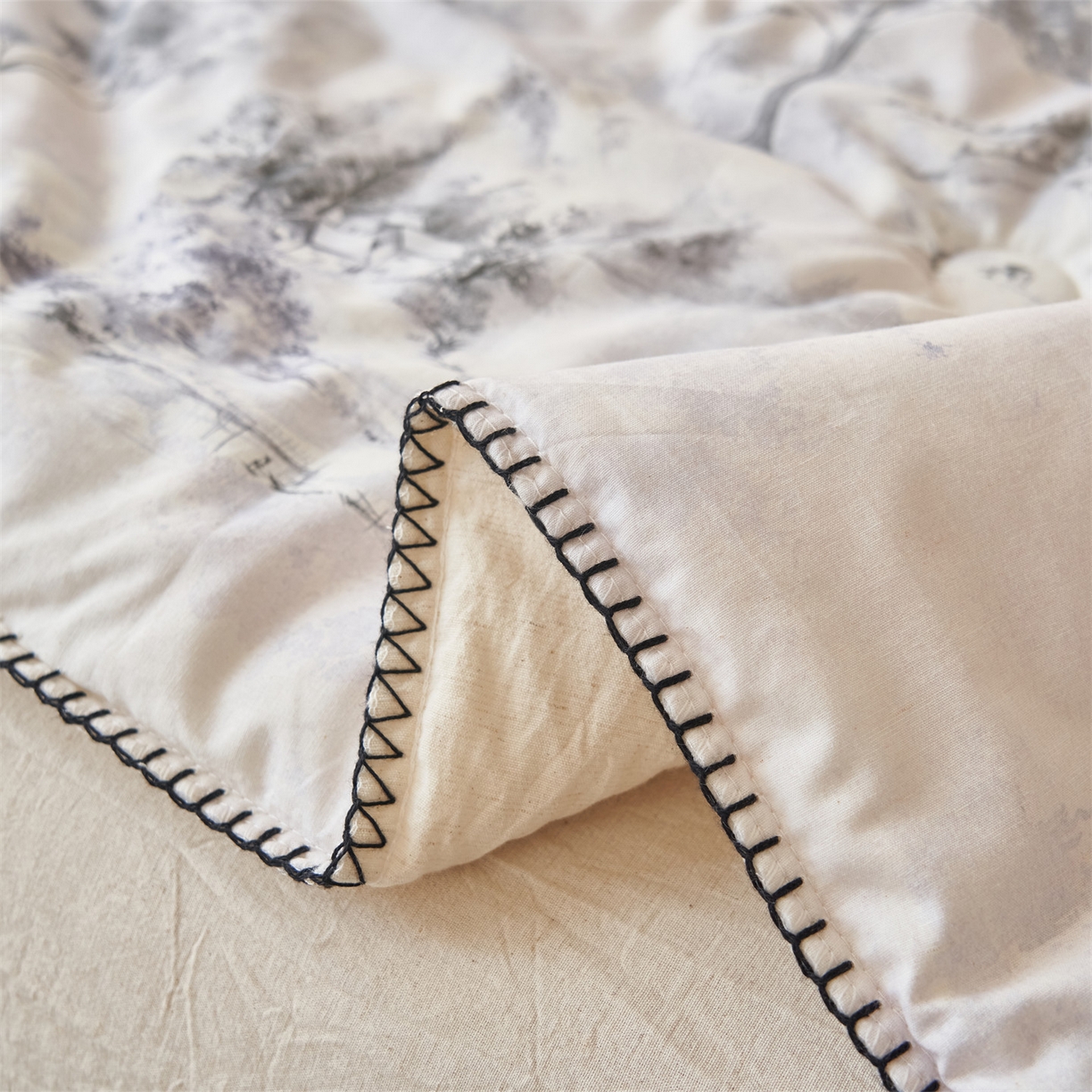 91家纺网 家纺一手货源 找家纺 恬思语家纺 2026春夏新款棉麻印花棉花夏被空调被夏凉被四件套花卉系列 湘南