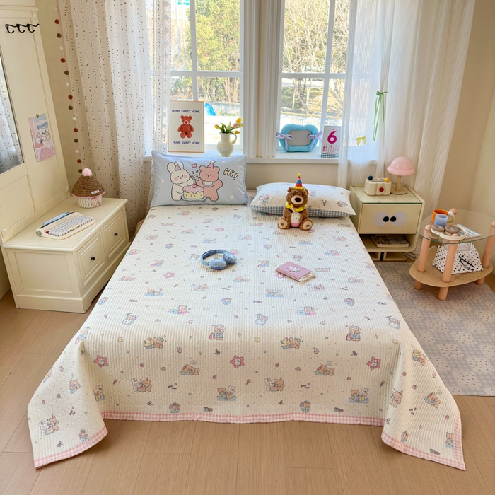 91家纺网 家纺一手货源 找家纺 Sweet dreams甜梦 2026新款小清新卡通全棉纯棉印花床盖四件套 晚安熊