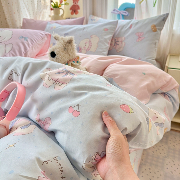 91家纺网 家纺一手货源 找家纺 Sweet dreams甜梦 2026新款小清新卡通全棉纯棉印花床盖四件套 蛋糕小狗