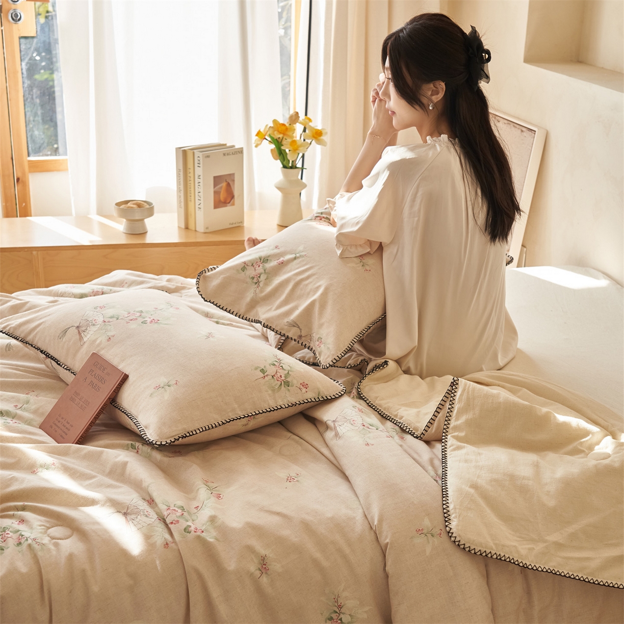91家纺网 家纺一手货源 找家纺 恬思语家纺 2026春夏新款棉麻印花棉花夏被空调被夏凉被四件套花卉系列 花兮