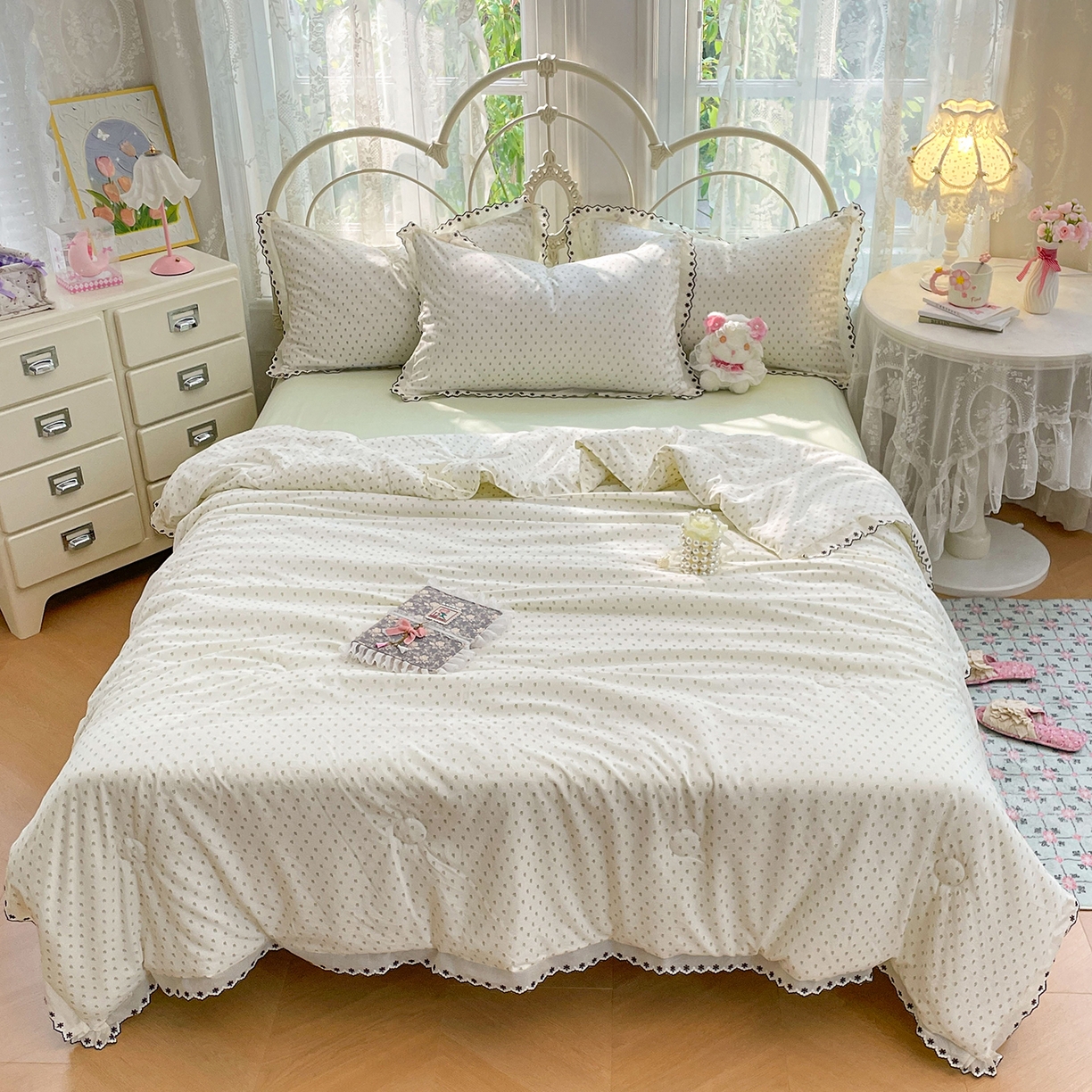 91家纺网 家纺一手货源 找家纺 康纳利 2026新款全棉花边夏被古法水洗云感棉空调被夏被四件套 春芽浅漾