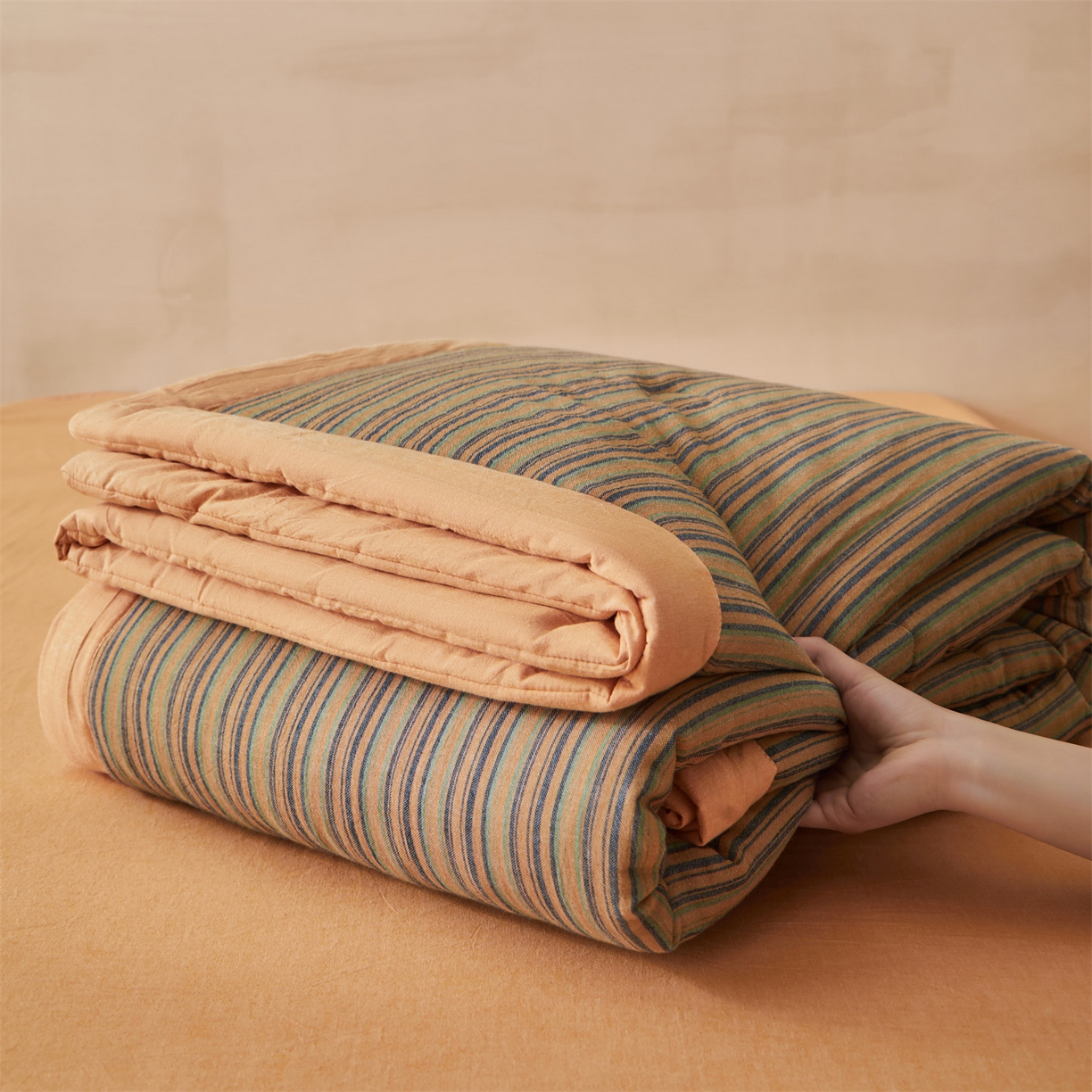 91家纺网 家纺一手货源 找家纺 （总）恬思语家纺 2026春夏新款棉麻竖条大豆夏被夏凉被空调被素锦系列