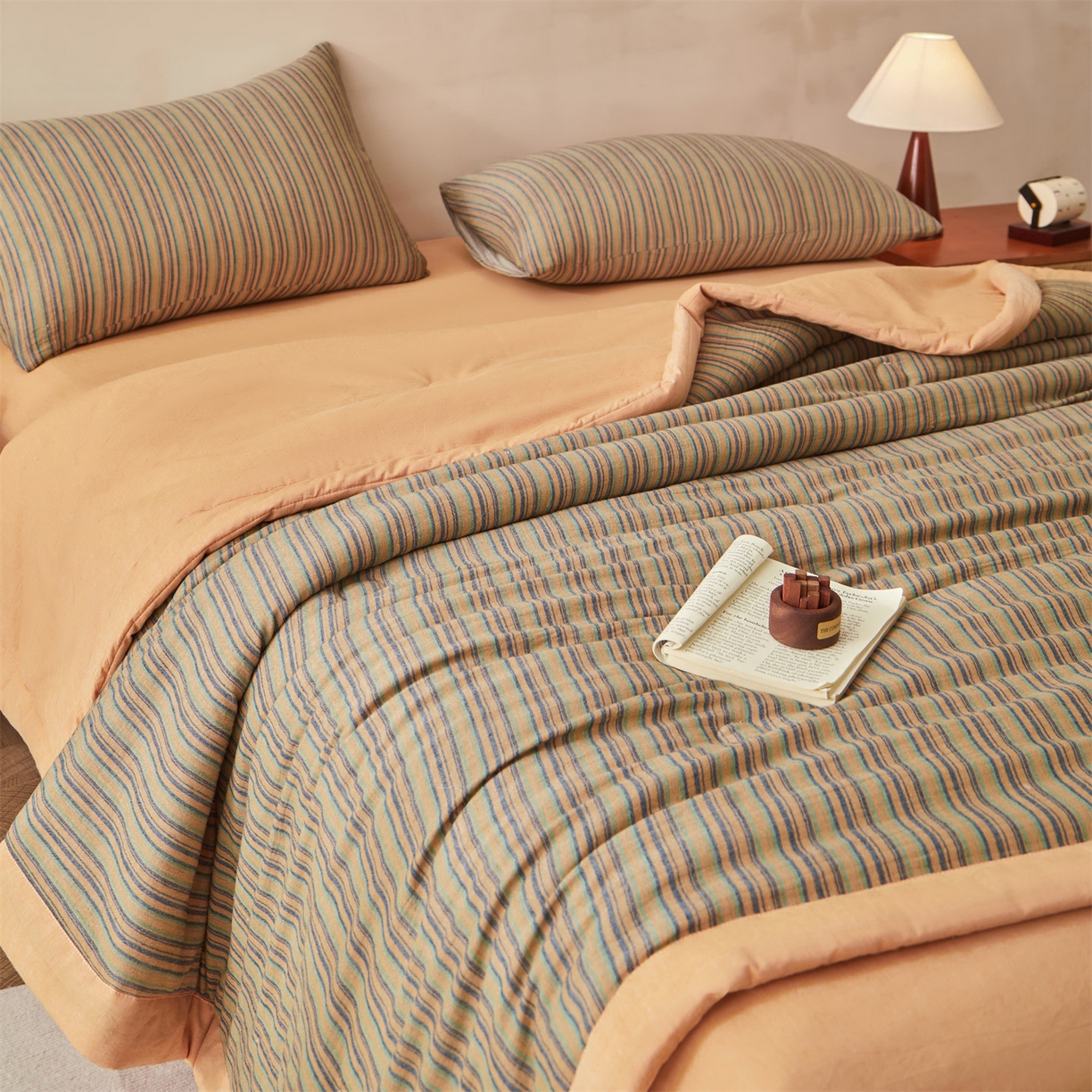 91家纺网 家纺一手货源 找家纺 （总）恬思语家纺 2026春夏新款棉麻竖条大豆夏被夏凉被空调被素锦系列