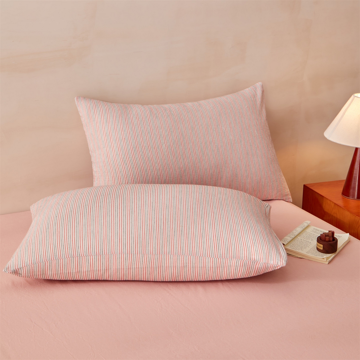 91家纺网 家纺一手货源 找家纺 恬思语家纺 2026春夏新款棉麻竖条大豆夏被夏凉被空调被素锦系列 素锦-粉