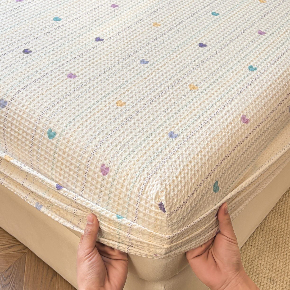 91家纺网 家纺一手货源 找家纺 居眠 2026新款全棉印花华夫格床笠 伊柠