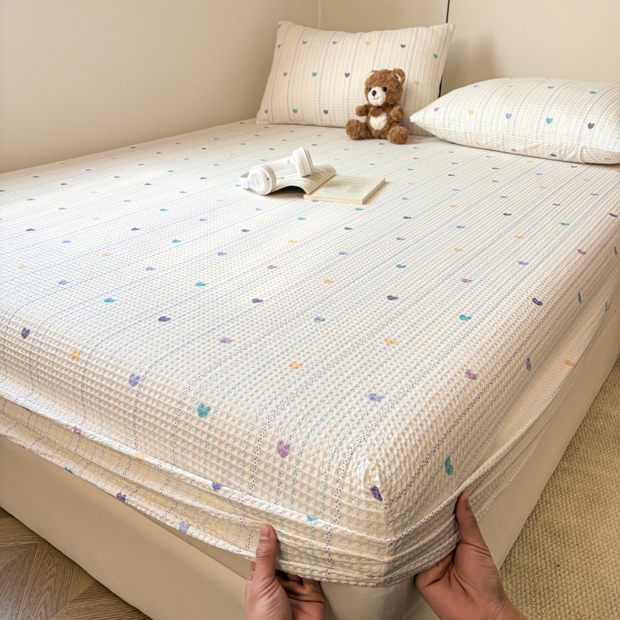 91家纺网 家纺一手货源 找家纺 居眠 2026新款全棉印花华夫格床笠 伊柠