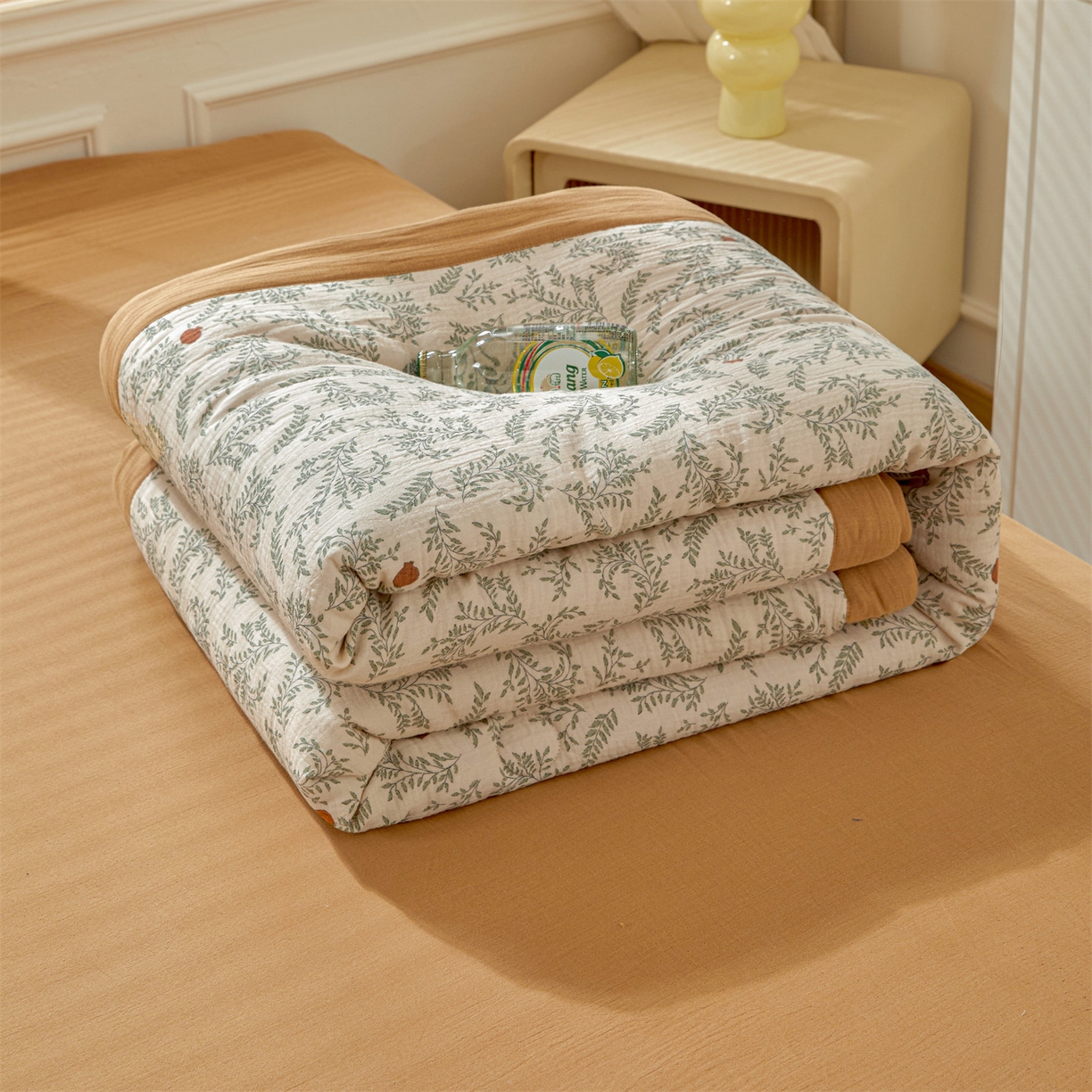 91家纺网 家纺一手货源 找家纺 恬思语家纺 2026春夏新款里外全棉皱皱纱印花棉花夏被夏凉被空调被 甜柚