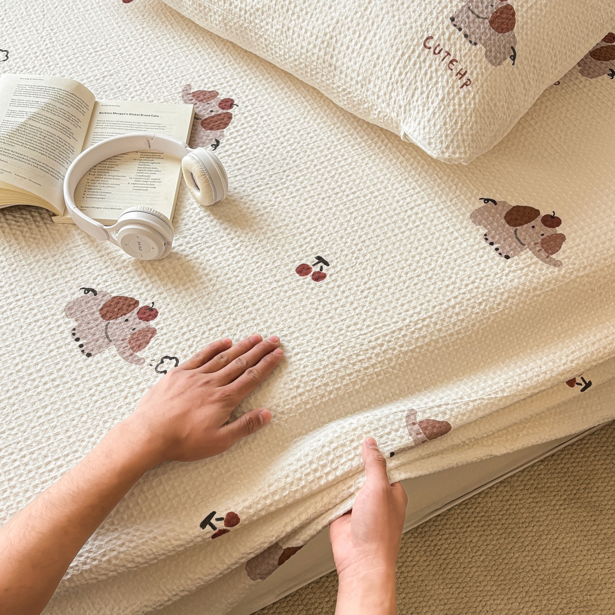 91家纺网 家纺一手货源 找家纺 居眠 2026新款全棉印花华夫格床单 樱桃小象