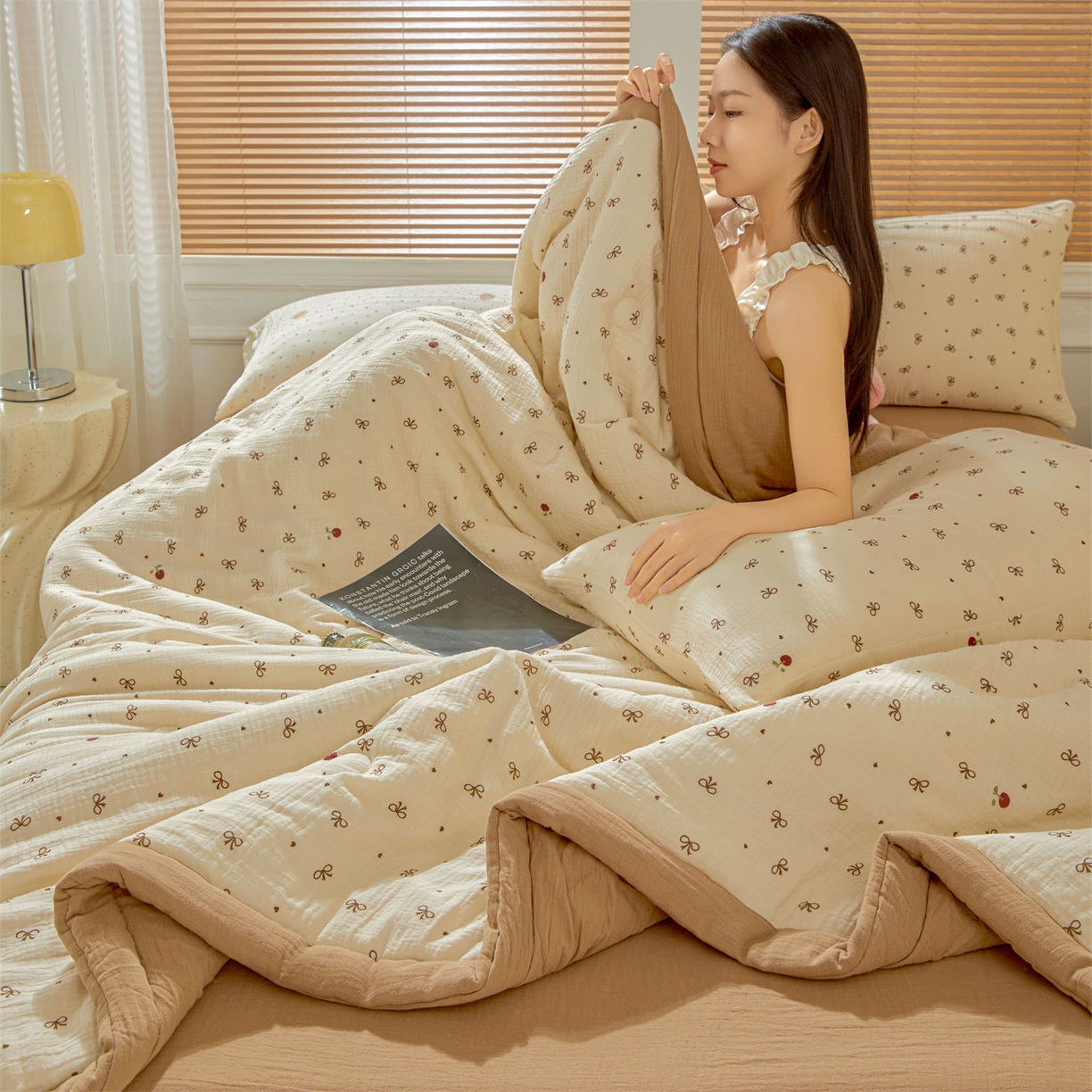 91家纺网 家纺一手货源 找家纺 恬思语家纺 2026春夏新款里外全棉皱皱纱印花棉花夏被夏凉被空调被 同心结