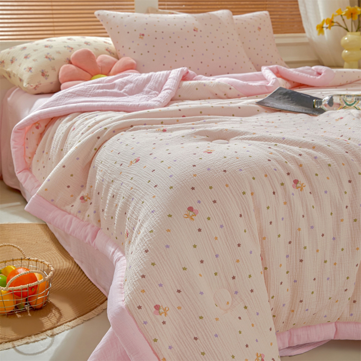 91家纺网 家纺一手货源 找家纺 恬思语家纺 2026春夏新款里外全棉皱皱纱印花棉花夏被夏凉被空调被 粉色星空