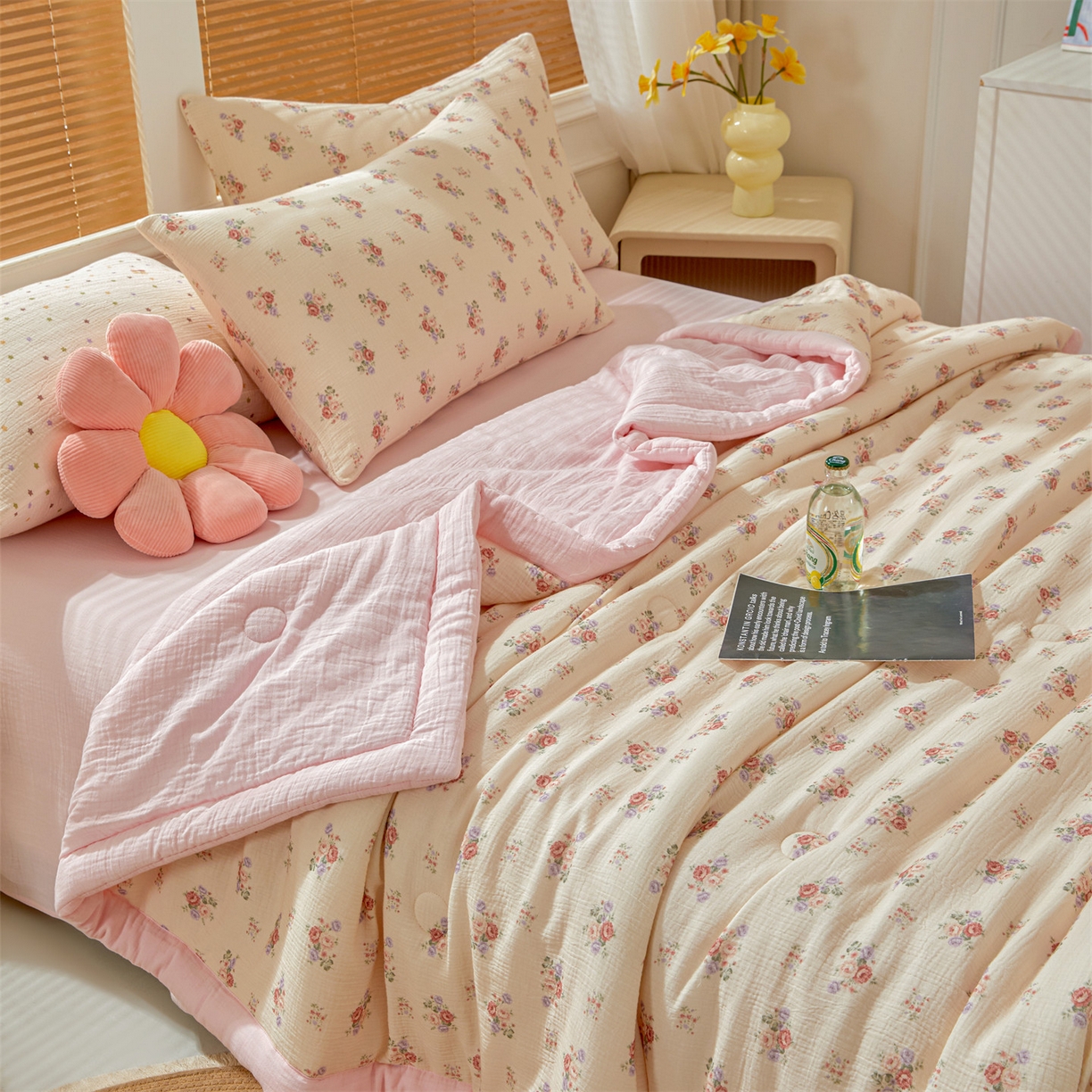 91家纺网 家纺一手货源 找家纺 恬思语家纺 2026春夏新款里外全棉皱皱纱印花棉花夏被夏凉被空调被 花夕粉