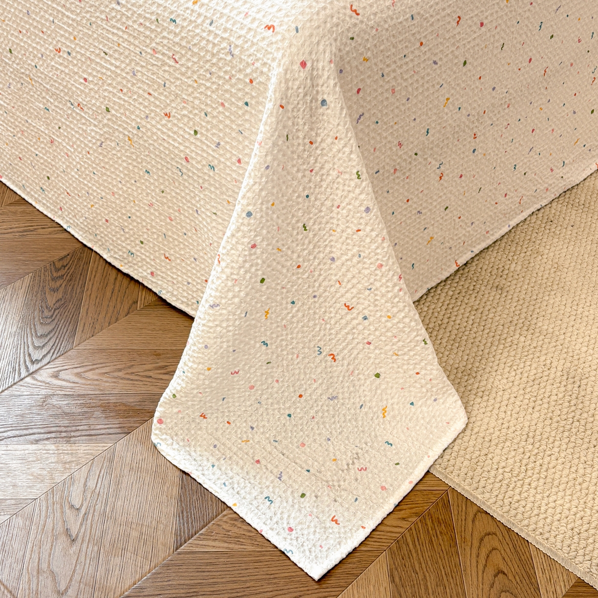 91家纺网 家纺一手货源 找家纺 居眠 2026新款全棉印花华夫格床单 彩带条