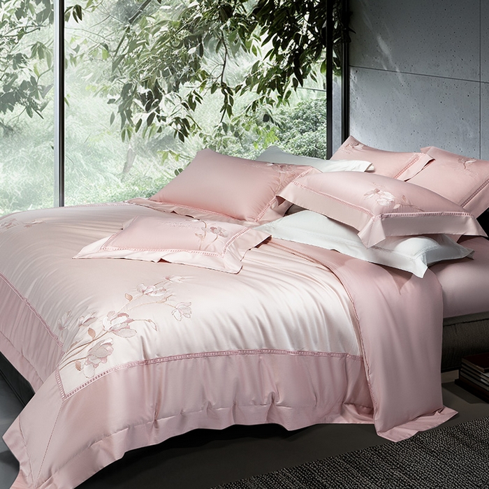 91家纺网 家纺一手货源 找家纺 诗黛尔家纺 2026春夏新款长绒棉刺绣四件套 叶澜居系列 叶澜居-落樱粉