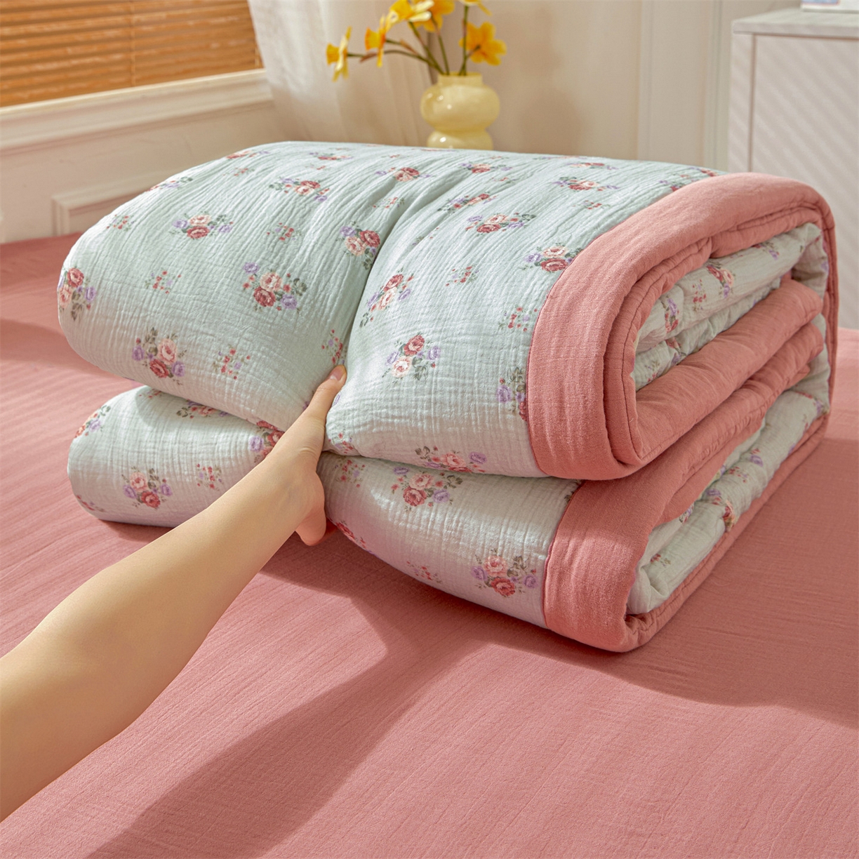 91家纺网 家纺一手货源 找家纺 恬思语家纺 2026春夏新款里外全棉皱皱纱印花棉花夏被夏凉被空调被 醉嫣然