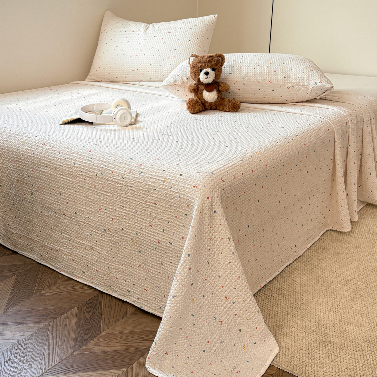 91家纺网 家纺一手货源 找家纺 居眠 2026新款全棉印花华夫格床单 彩带条