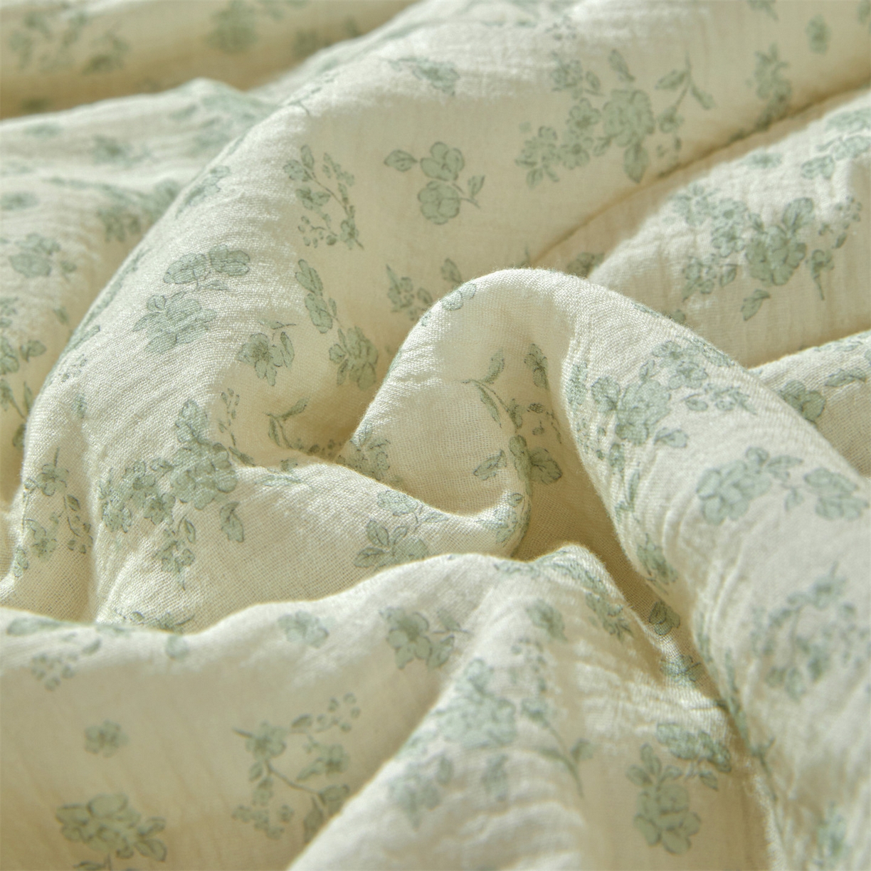 91家纺网 家纺一手货源 找家纺 恬思语家纺 2026春夏新款里外全棉皱皱纱印花棉花夏被夏凉被空调被 林兮