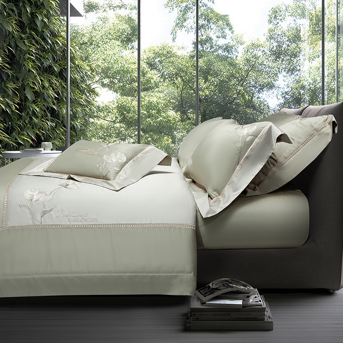 91家纺网 家纺一手货源 找家纺 诗黛尔家纺 2026春夏新款长绒棉刺绣四件套 叶澜居系列 叶澜居-油果绿