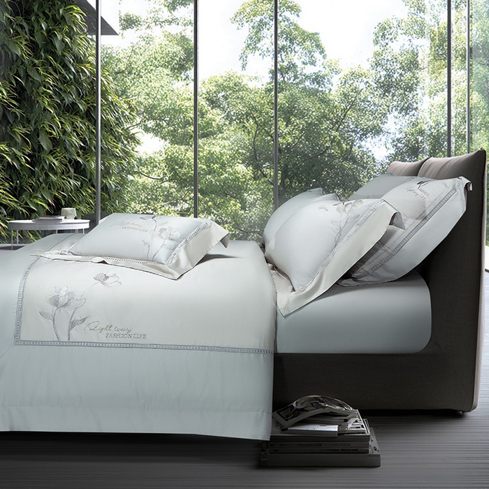 91家纺网 家纺一手货源 找家纺 诗黛尔家纺 2026春夏新款长绒棉刺绣四件套 叶澜居系列 叶澜居-绅士灰