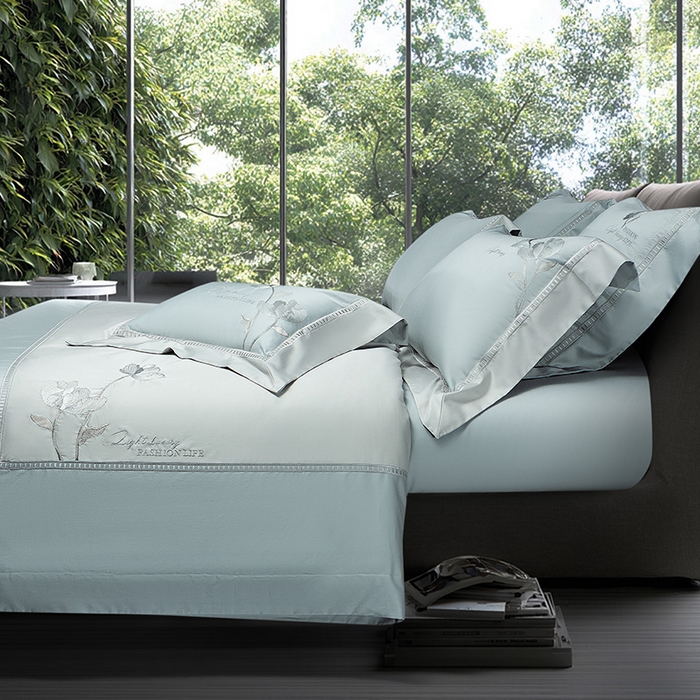 91家纺网 家纺一手货源 找家纺 诗黛尔家纺 2026春夏新款长绒棉刺绣四件套 叶澜居系列 叶澜居-水晶兰