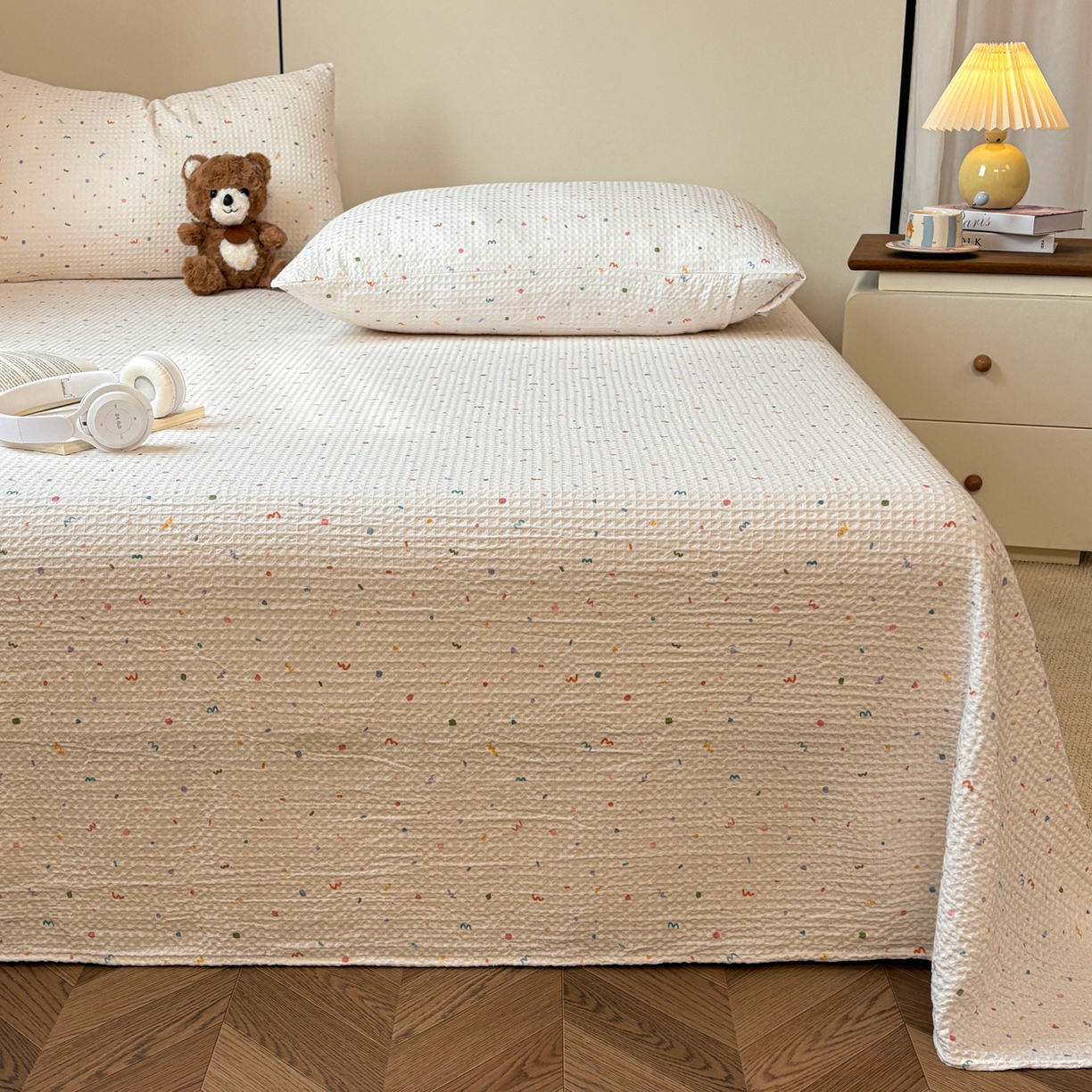 91家纺网 家纺一手货源 找家纺 居眠 2026新款全棉印花华夫格床单 彩带条