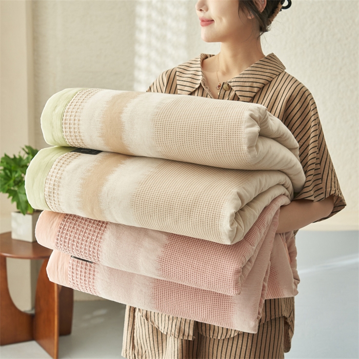 91家纺网 家纺一手货源 找家纺 恬思语家纺 2026春夏新款A类全棉色织大提花棉花夏凉被空调被夏被 组合图仅供参考不可下单