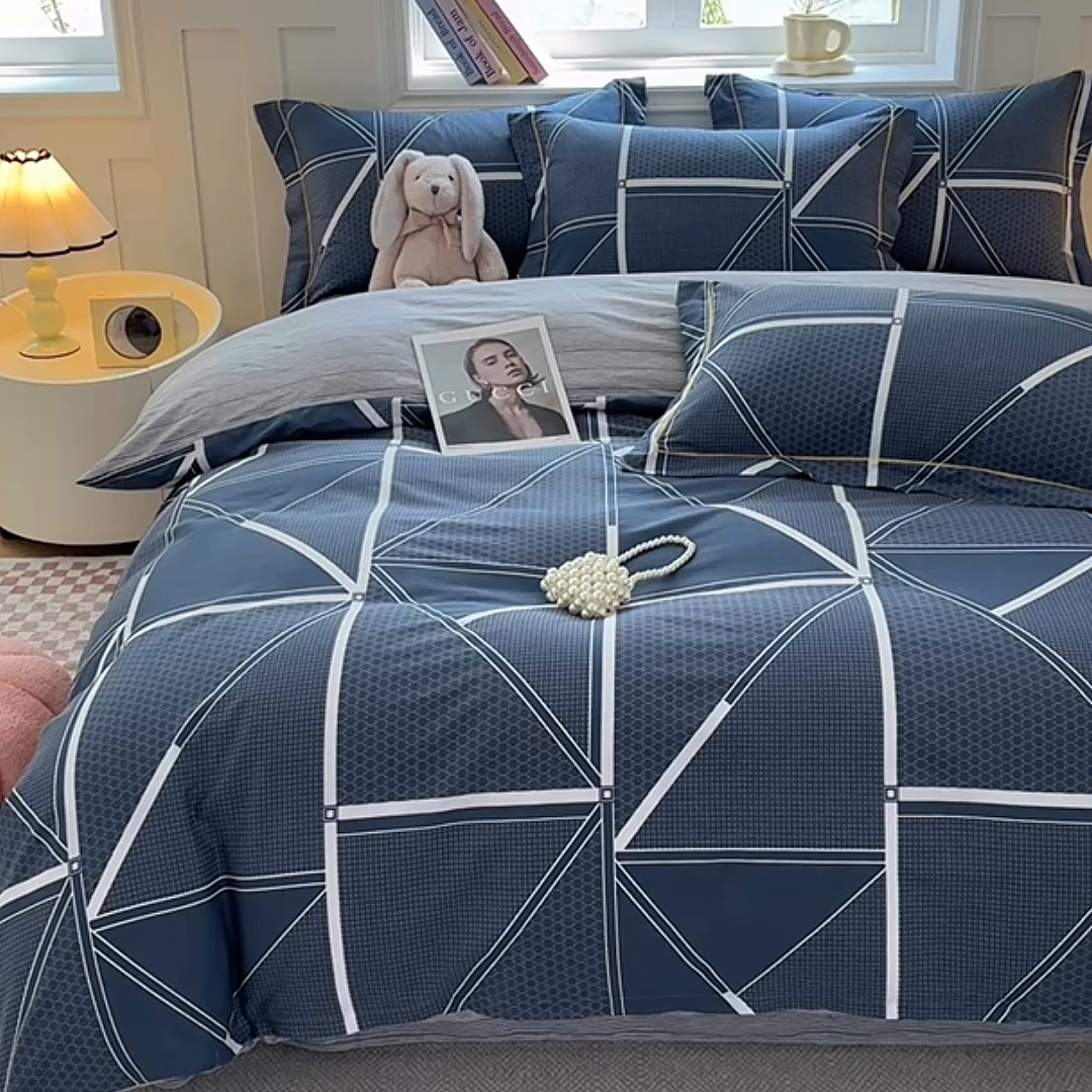 91家纺网 家纺一手货源 找家纺 宇彬家纺 2026新款13070A类全棉纯棉印花床单床款四件套和单被套-一字绣工艺款系列 一字绣 空间