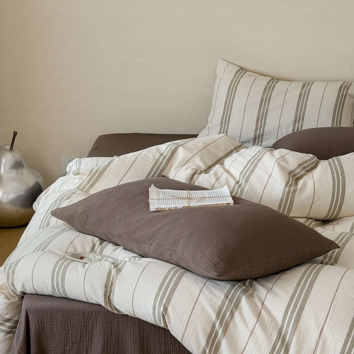 91家纺网 家纺一手货源 找家纺 山舍家居 2026新款全棉纯棉色织条纹皱皱纱布四件套 都市航海