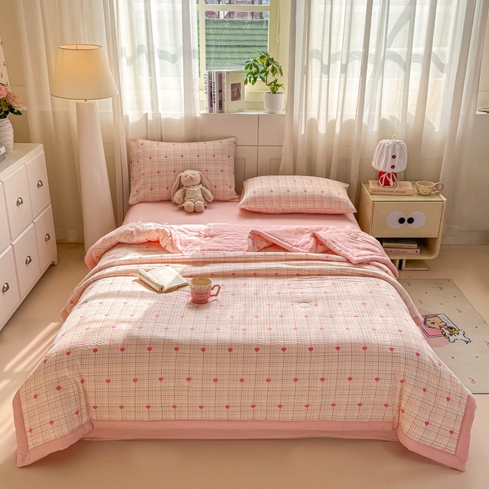 91家纺网 家纺一手货源 找家纺 家喜爱 2026年新款双层皱皱纱新疆棉花夏被夏凉被空调被【可开专票  普票】 格格心