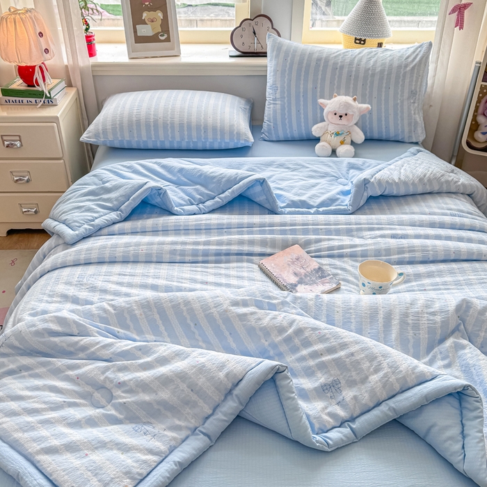 91家纺网 家纺一手货源 找家纺 家喜爱 2026年新款双层皱皱纱新疆棉花夏被夏凉被空调被【可开专票  普票】 海盐蝴蝶结