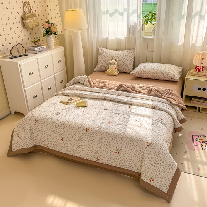 91家纺网 家纺一手货源 找家纺 家喜爱 2026年新款双层皱皱纱新疆棉花夏被夏凉被空调被【可开专票  普票】 樱桃碎碎念