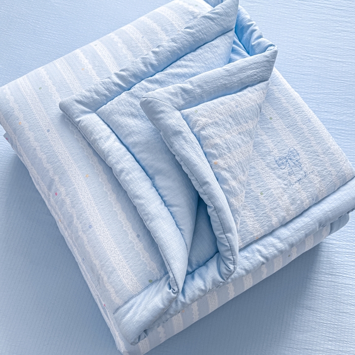 91家纺网 家纺一手货源 找家纺 家喜爱 2026年新款双层皱皱纱新疆棉花夏被夏凉被空调被【可开专票  普票】 海盐蝴蝶结