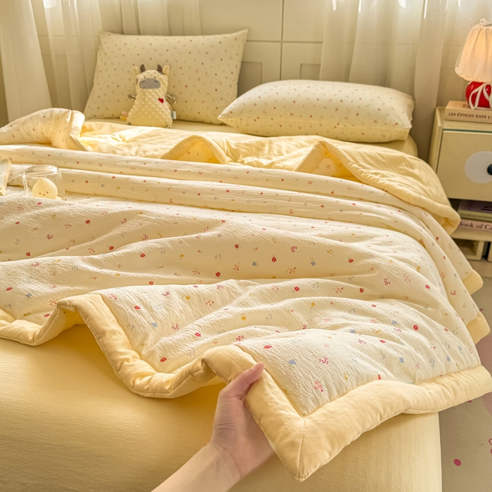 91家纺网 家纺一手货源 找家纺 家喜爱 2026年新款双层皱皱纱新疆棉花夏被夏凉被空调被【可开专票  普票】 黄色小碎花