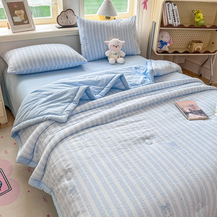 91家纺网 家纺一手货源 找家纺 家喜爱 2026年新款双层皱皱纱新疆棉花夏被夏凉被空调被【可开专票  普票】 海盐蝴蝶结