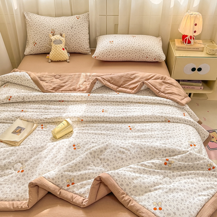 91家纺网 家纺一手货源 找家纺 家喜爱 2026年新款双层皱皱纱新疆棉花夏被夏凉被空调被【可开专票  普票】 樱桃碎碎念